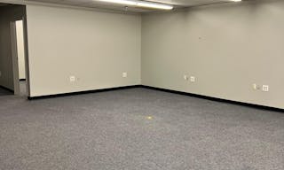 Boutique Space Immediately Available - Image 5