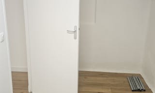 Espace à louer - Emplacement plein centre ville - Image 3