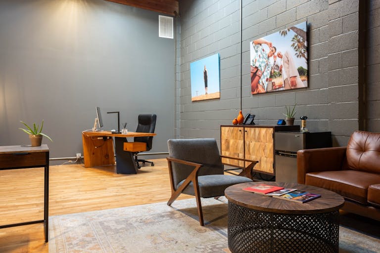 Beautiful VIP Executive Meeting Room - Silver Lake, Los Angeles  close to Echo Park - Image 4