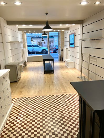 Parisian boutique éphémère - Image 4