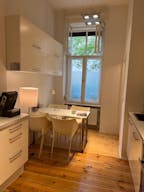 Stilvoller Showroom für Fashion & Accessoires zur temporären Vermietung Berlin Wedding – 130 m² – Erdgeschoss – barrierefrei erreichbar - Image 22