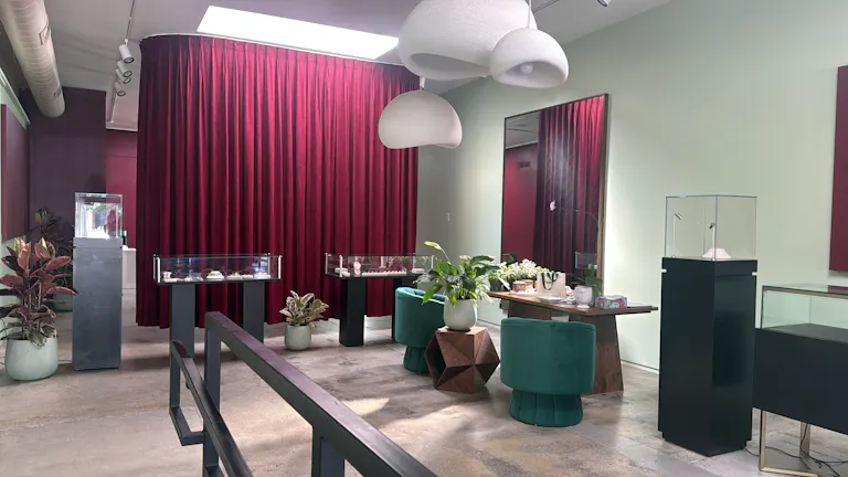 The Emerald Store on Melrose Avenue, steps from Melrose Place - Image 3