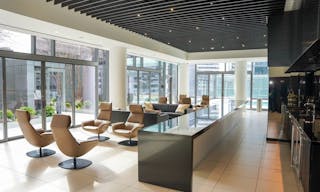 Studio in Rosslyn, VA - Image 4