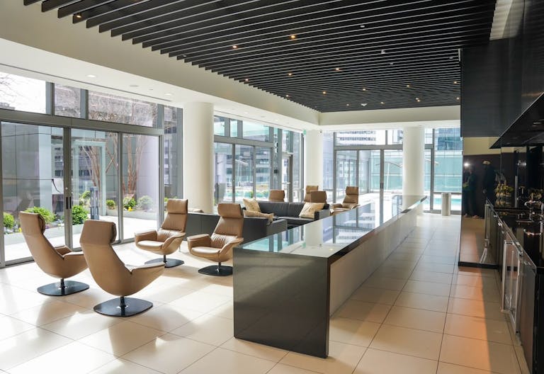 Studio in Rosslyn, VA - Image 4