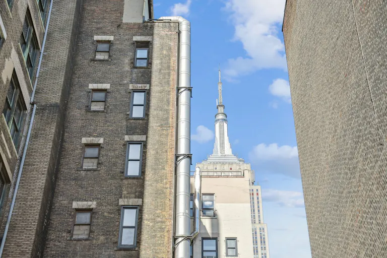 Stunning Rooftop - views of the iconic Empire State Building - Image 3