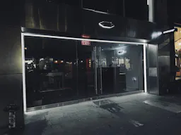 Storefront space available - Image 1