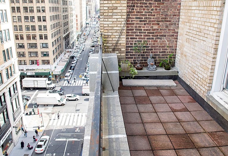 Luxurious Modern Loft and Gallery space - Image 4