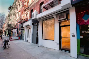 Boutique-Block Showroom Space in Nolita, New York - Image 1