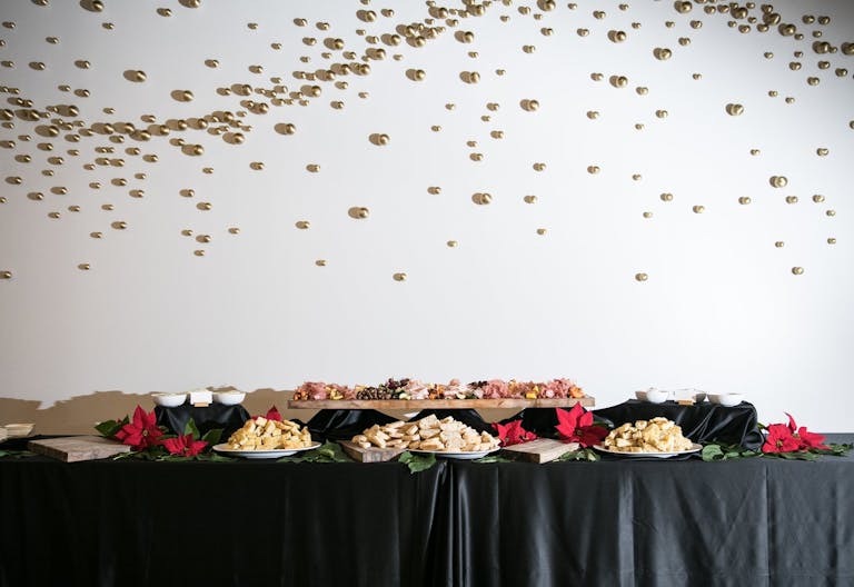 Bright and Modern Coffee Shop with Outdoor and Event Space in Downtown Dallas - Image 2