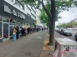 Pop-Up Space Near Deutsche Oper, Charlottenburg - Image 0
