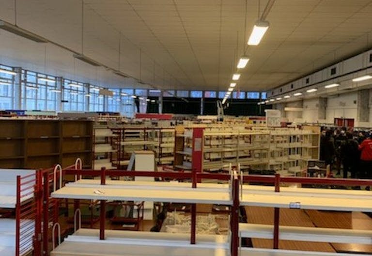 Atypical Space in the 5th arrondissement of Paris - Image 4