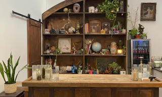 Gallery and Livingroom - Image 7