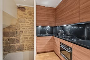 Élégante Galerie Éphémère à Paris - Image 0