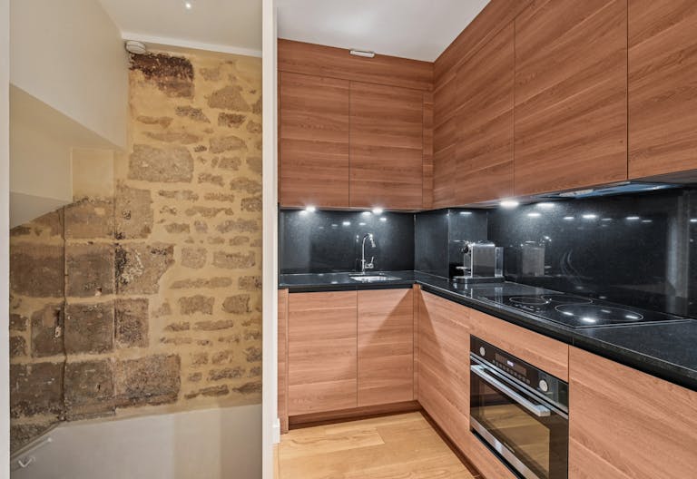 Élégante Galerie Éphémère à Paris - Image 0