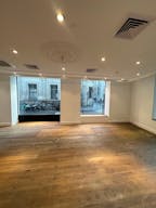 Pop-up store angle en plein coeur du Marais - Image 14