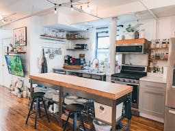 Creative Loft in Prime Williamsburg - Image 4