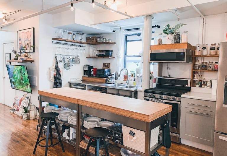 Creative Loft in Prime Williamsburg - Image 4