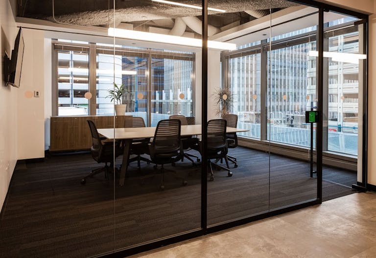 Unique 40,000 square-foot venue - Image 4