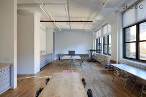 7500 sqft Bright West Soho Studios - Image 36