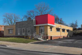 Office/Retail Space for Lease Available Now in Rocky River, Ohio - Image 1