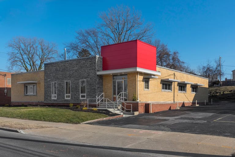 Office/Retail Space for Lease Available Now in Rocky River, Ohio - Image 1