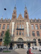 Ground Floor Retail Space in Magna Plaza - Image 0