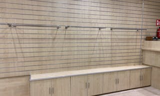 Local �pur� bois 35m2 - possibilit� de partager l'espace avec un autre locataire - Image 4