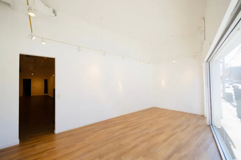 Loma Gallery - Image 3