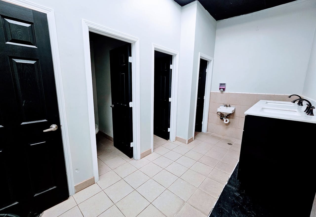 Event Center - Image 2