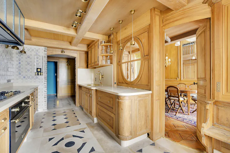 Un hôtel particulier à Saint-Germain des Près - Image 3