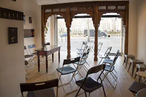 Beautiful Marais Gallery Space - Image 6