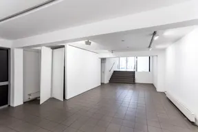 One-of-a-Kind Space in Le Marais - Image 3