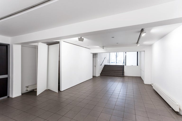 One-of-a-Kind Space in Le Marais - Image 3