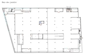 Former Garage with Rooftop - Image 12