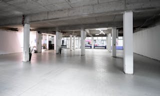 Spacious Showroom in the heart of Berlin - Image 1