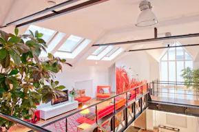 Modular Luminous Loft in heart of Paris  - Image 6