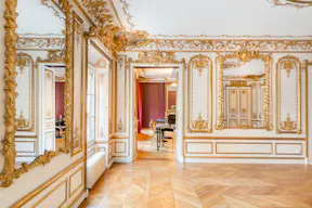 Appartement luxueux place de la Concorde - Image 2