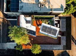 Beautiful Rooftop Venue - Image 7