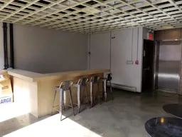 Beautiful Bar Open To New Tenants - Image 9