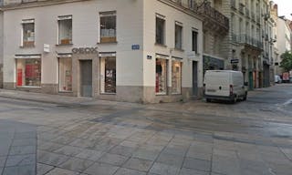 Boutique Shop for Rent - Nantes Hypercentre - Image 0