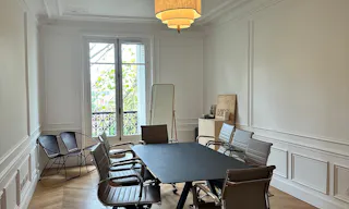 Espace Exclusif pour Showroom à Paris - Image 1