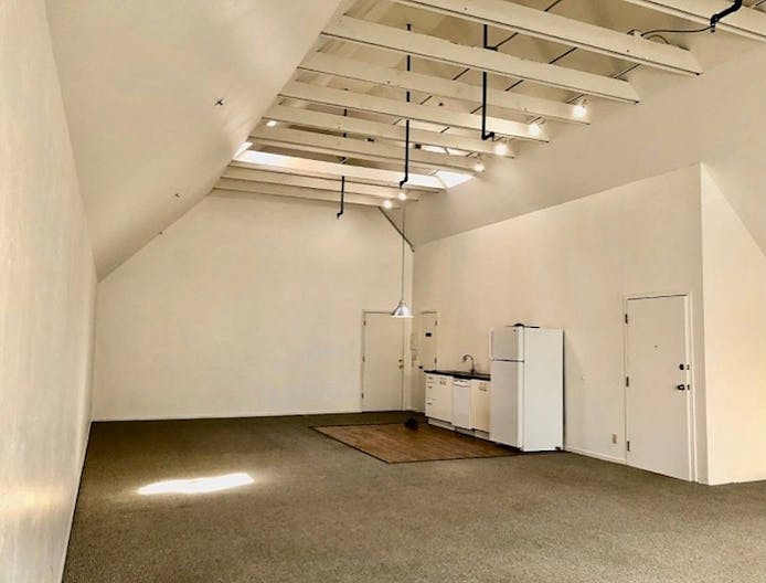 Spacious and Bright private open plan Office or Event space in the heart of Pacific Heights! - Image 3