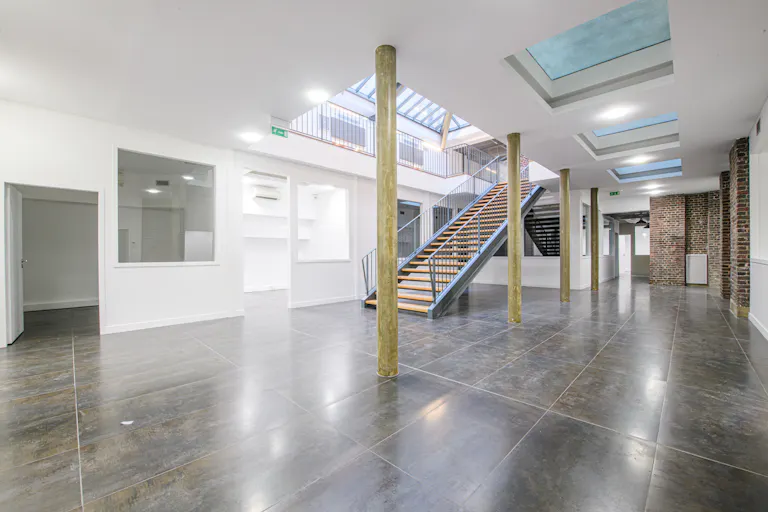 GALERIE MAGENTA - Image 2
