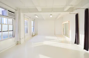 22B  Showroom PopUp Event Rental Space in NYC - Image 2