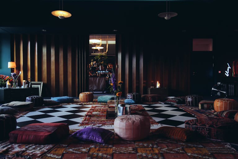 Neon Art Studio - Image 0