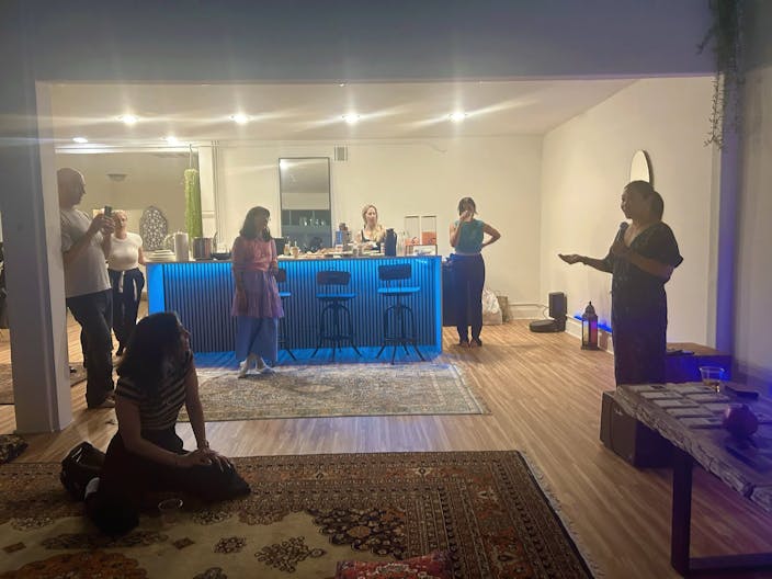 Creative Oasis w/ Loft, Arch Window & Golden Light - Image 4