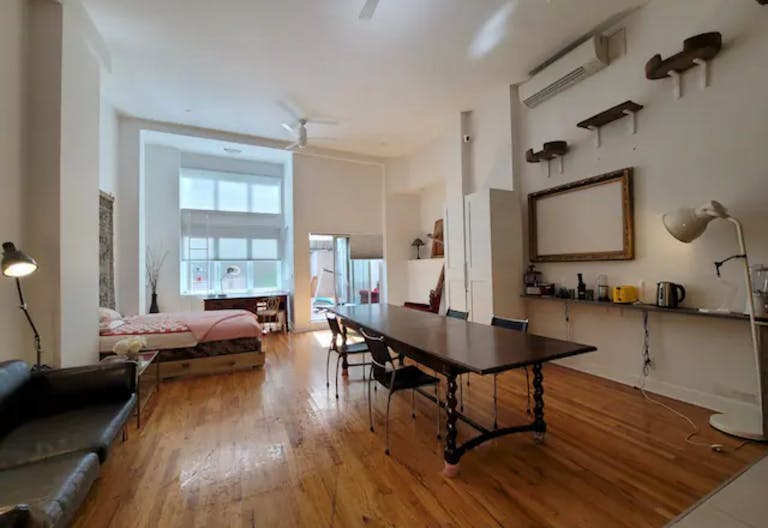 LOFT WITH PATIO - Image 0