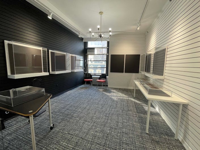 Intimate bright space in Midtown - Image 2