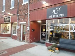 2nd floor front office 128sq.ft. over looking the square. - Image 8