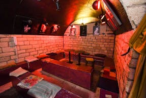 Bar atypique d�cor� par des artistes en plein quartier Montorgueil - Image 3